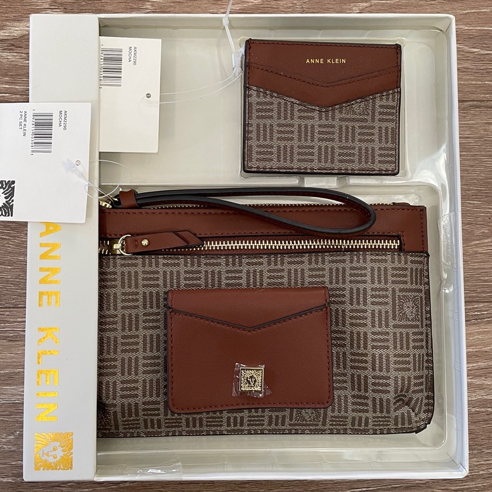 Anne Klein